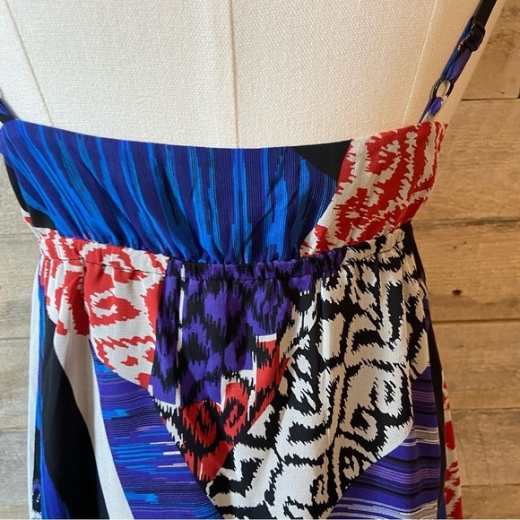 Guess Jeans women’s patterned  Sun dress in size small - Picture 8 of 13